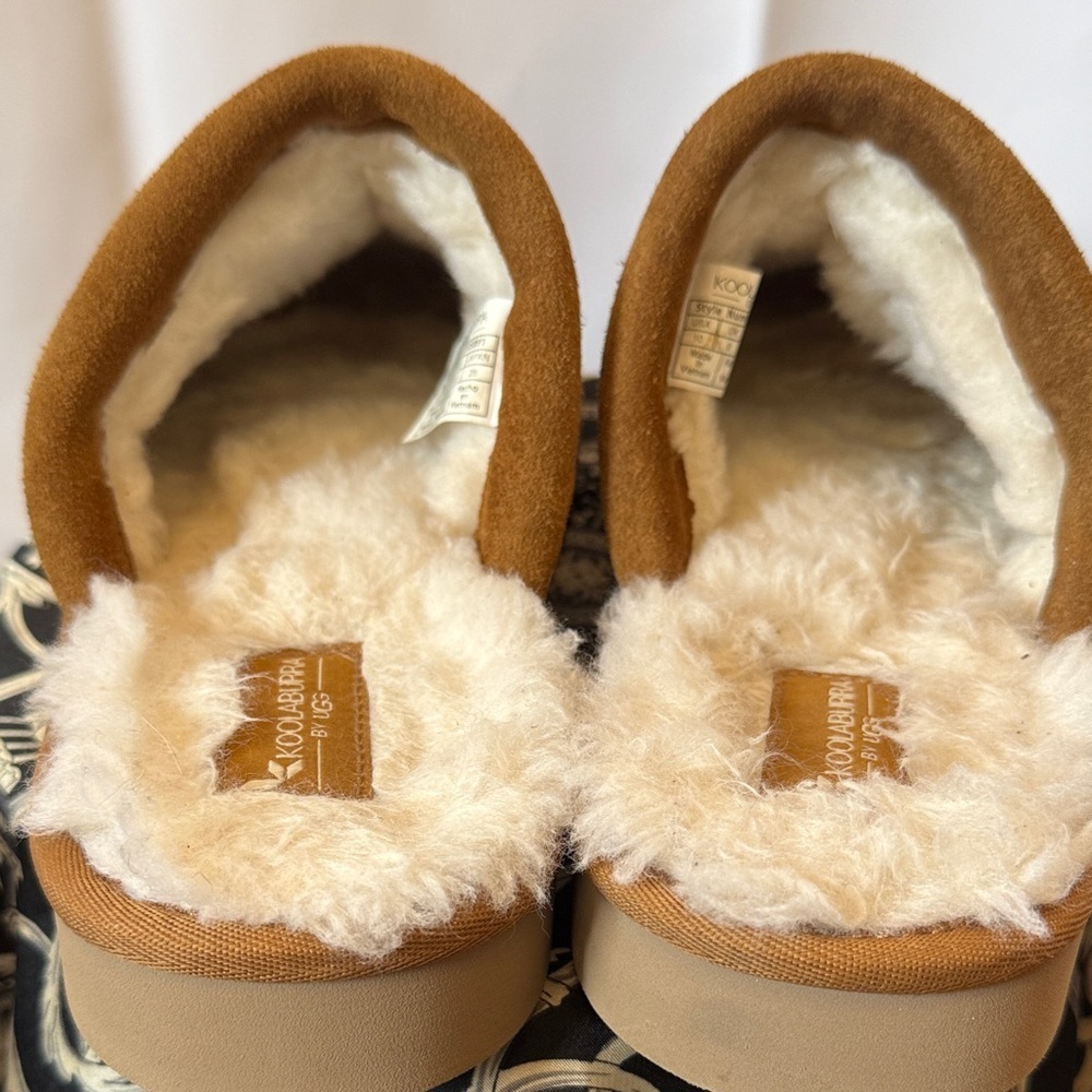 Koolaburra by UGG Men's Tan Suede Loafers - Picture 9 of 16